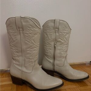 Steve Madden Cream Cowboy Boots